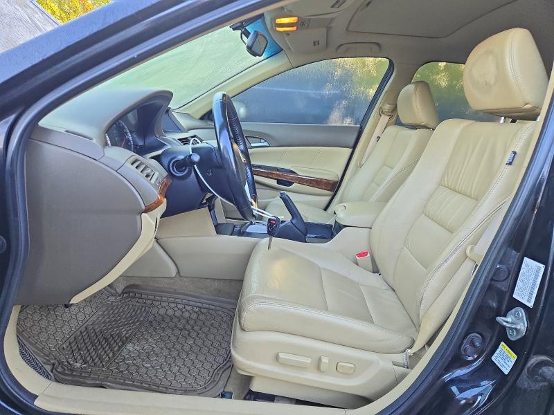 68105806 :رقم المزاد ، 1HGCP2F83AA093420 vin ، 2010 Honda Accord مزاد بيع