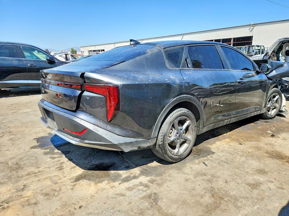 Продаж на аукціоні авто 2025 Kia K4, vin: 3KPFT4DE3SE233038, номер лоту: 67177376