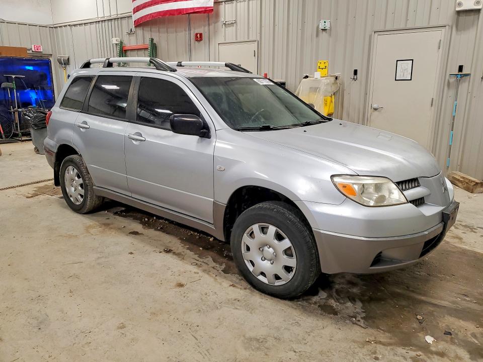 Продажа на аукционе авто 2005 Mitsubishi Outlander, vin: JA4LZ31F15U048933, номер лота: 68711376