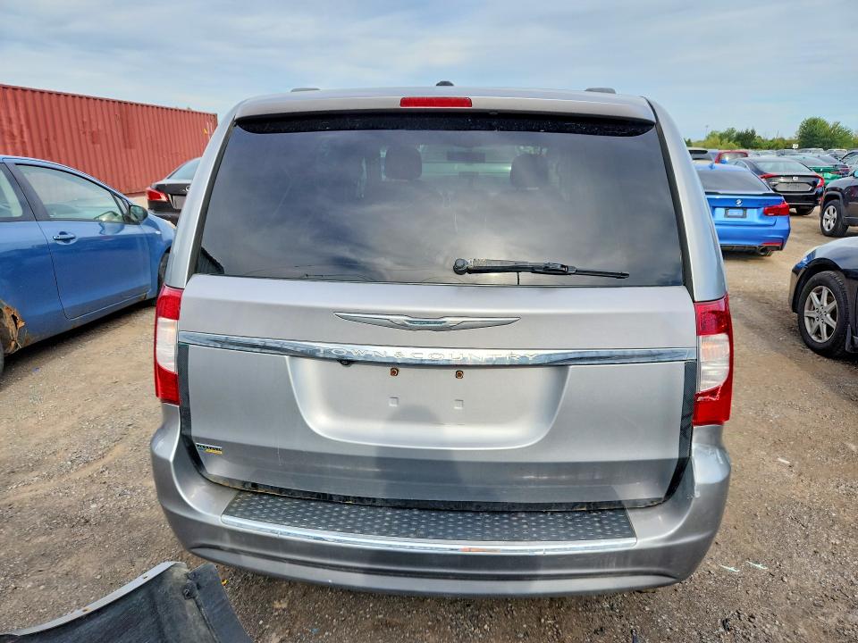 68418556 :رقم المزاد ، 2C4RC1BG2DR707482 vin ، 2013 Chrysler Town & Country مزاد بيع