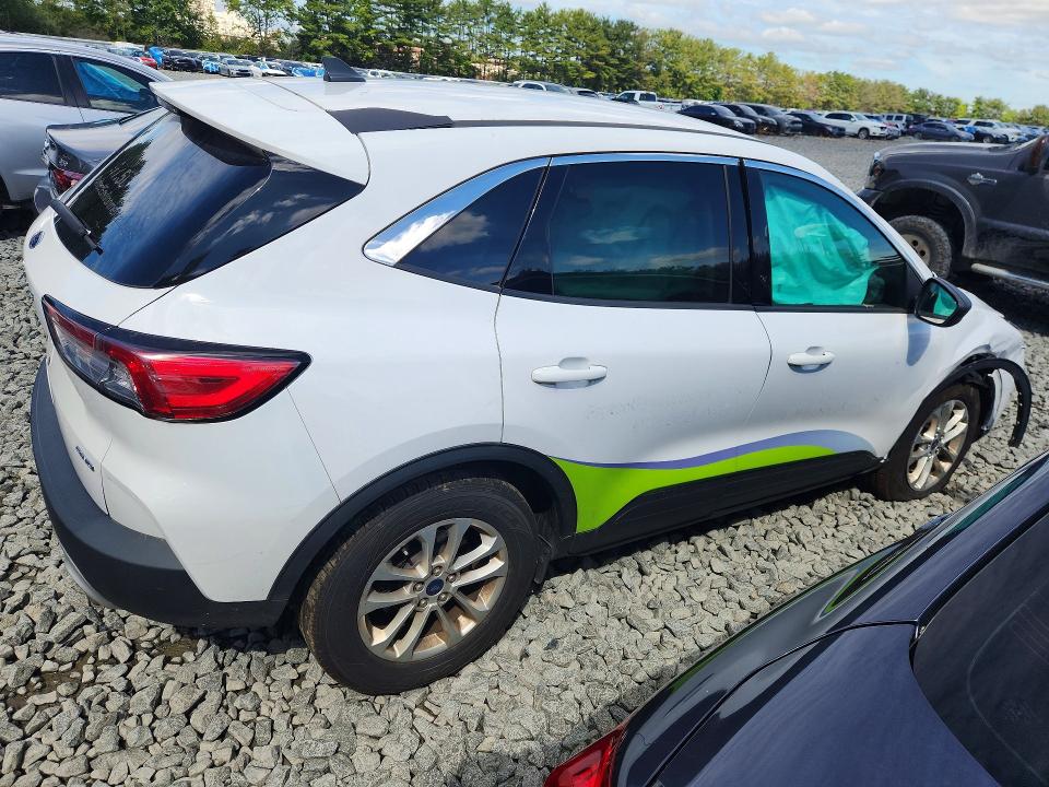Продажа на аукционе авто 2022 Ford Escape, vin: 1FMCU9G67NUB32555, номер лота: 68352096