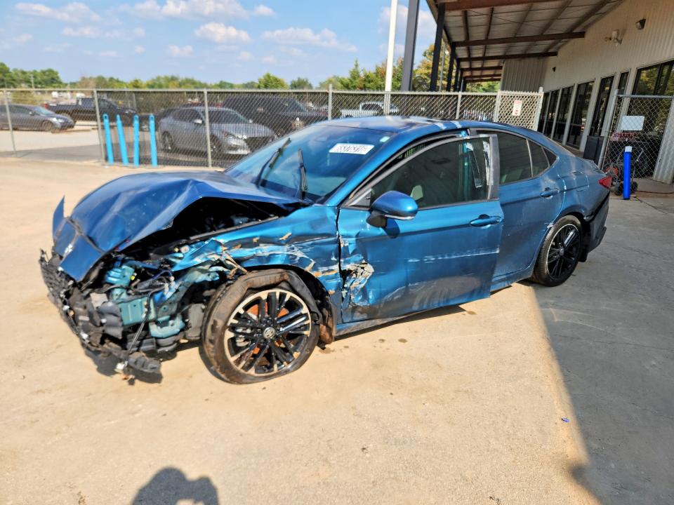 2025 Toyota Camry მანქანა იყიდება აუქციონზე, vin: 4T1DAACK1SU186012, აუქციონის ნომერი: 65376316