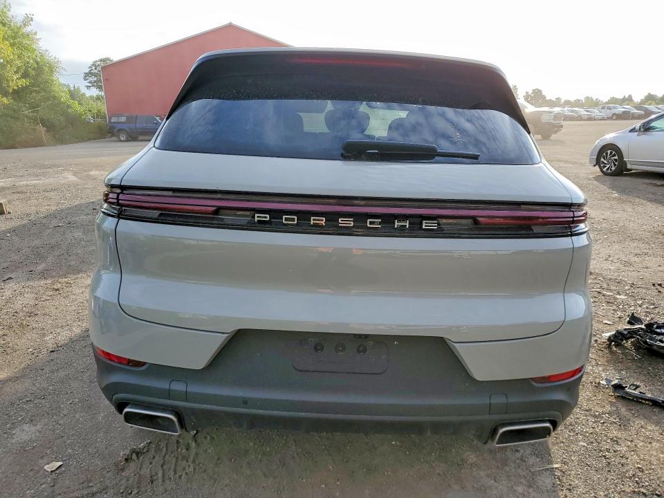 69670926 :رقم المزاد ، WP1AA2AY5TDA04378 vin ، 2026 Porsche Cayenne مزاد بيع