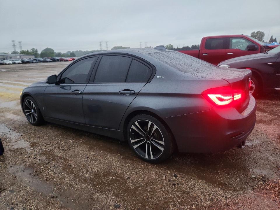 59409956 :رقم المزاد ، WBA8E1C55JA159610 vin ، 2018 Bmw 330e مزاد بيع