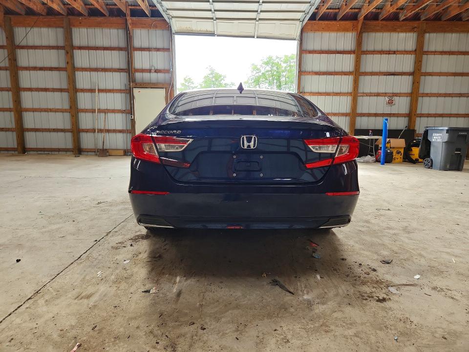Auction sale of the 2019 Honda Accord, vin: 1HGCV1F10KA141511        , lot number: 69291206