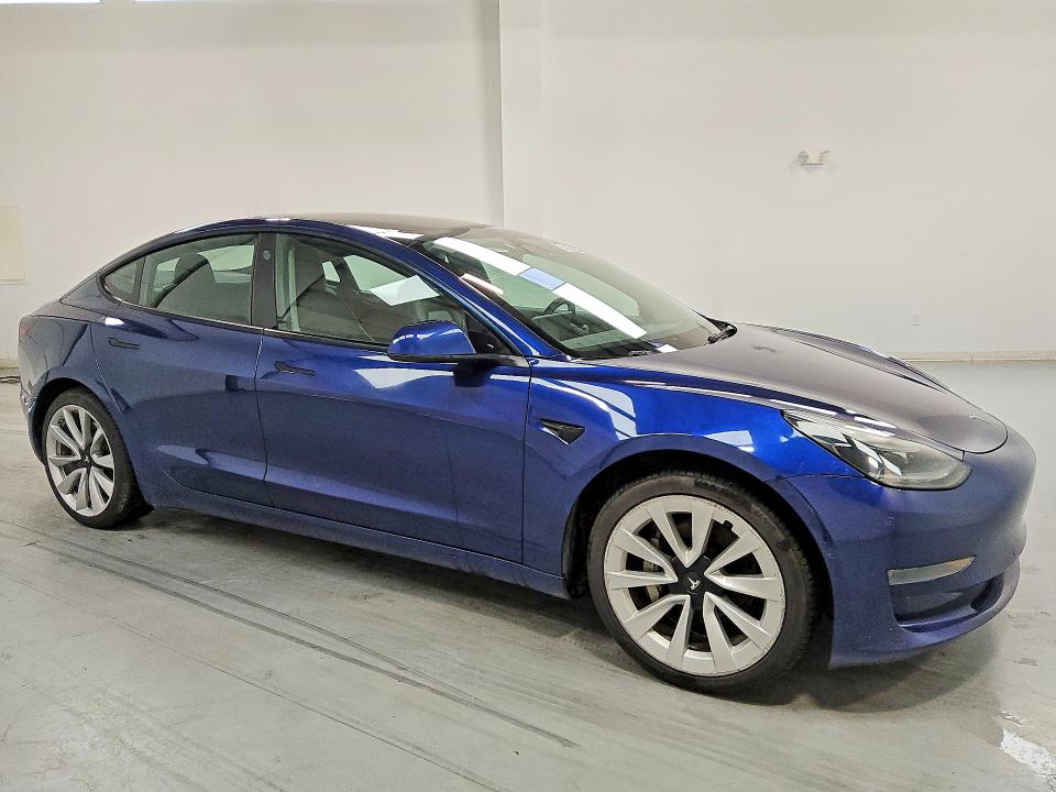 Продаж на аукціоні авто 2022 Tesla Model 3, vin: 5YJ3E1EA6NF189669, номер лоту: 69891946
