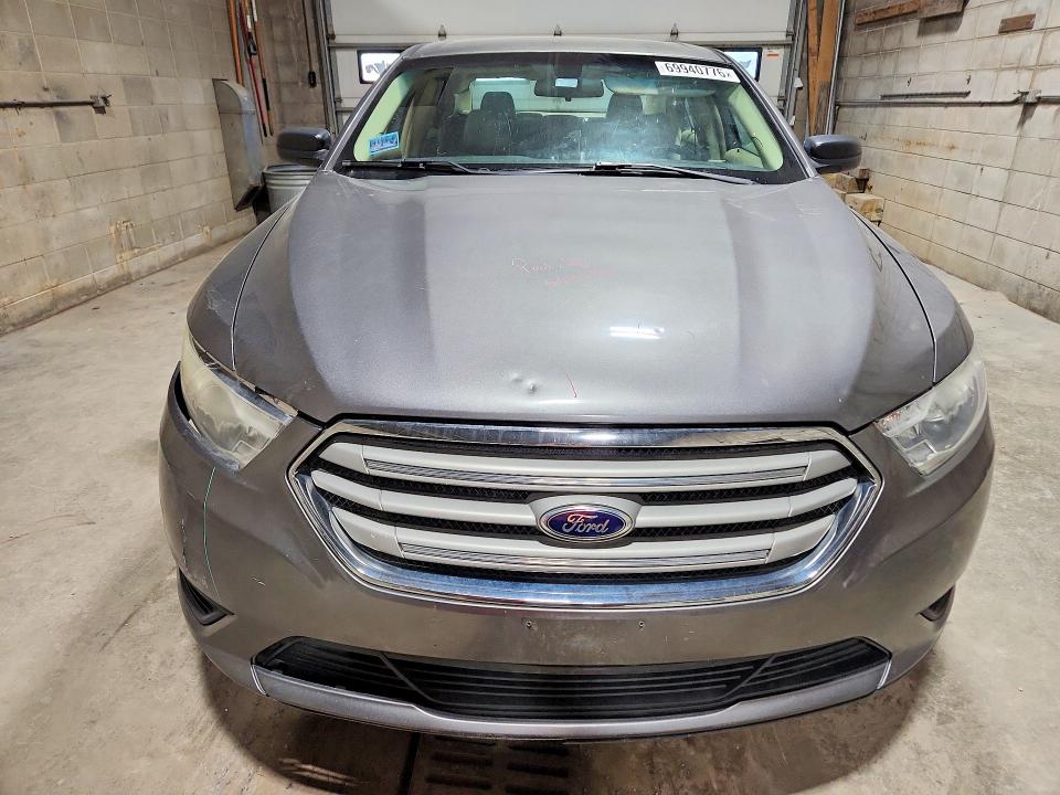 69940776 :رقم المزاد ، 1FAHP2D82DG137714 vin ، 2013 Ford Taurus مزاد بيع