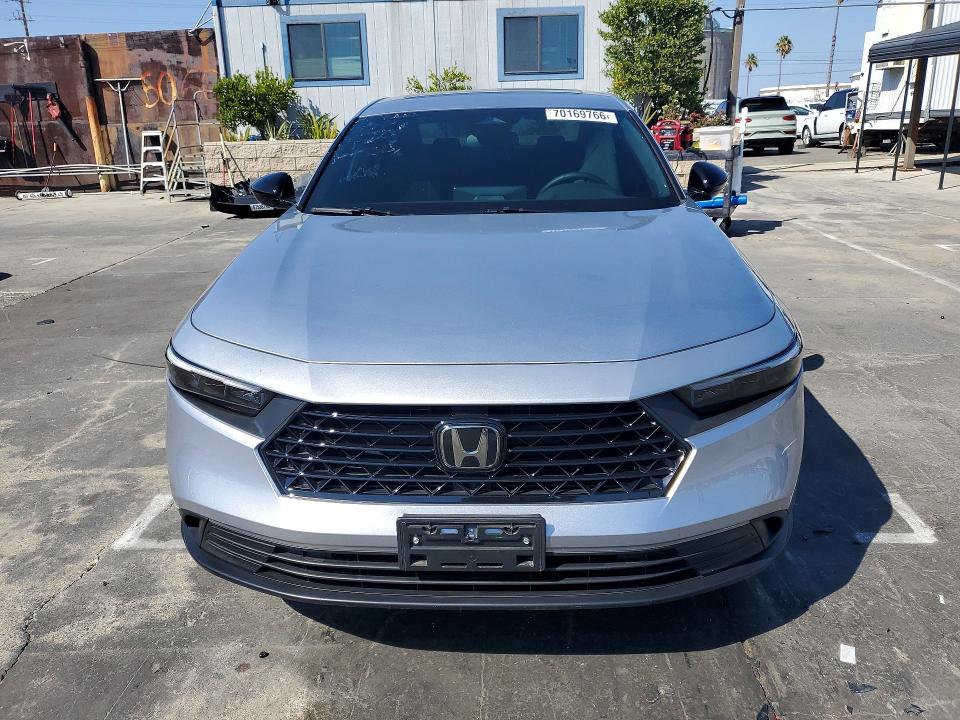 70169766 :رقم المزاد ، 1HGCY2F58TA025510 vin ، 2026 Honda Accord مزاد بيع