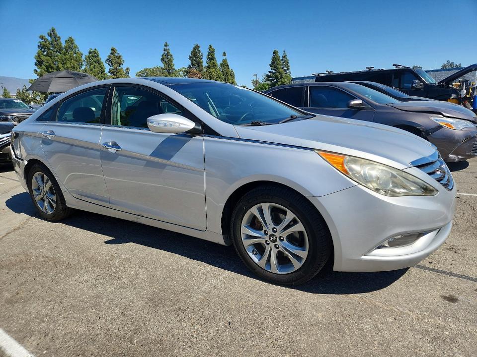 71155596 :رقم المزاد ، 5NPEC4AC4CH330714 vin ، 2012 Hyundai Sonata مزاد بيع