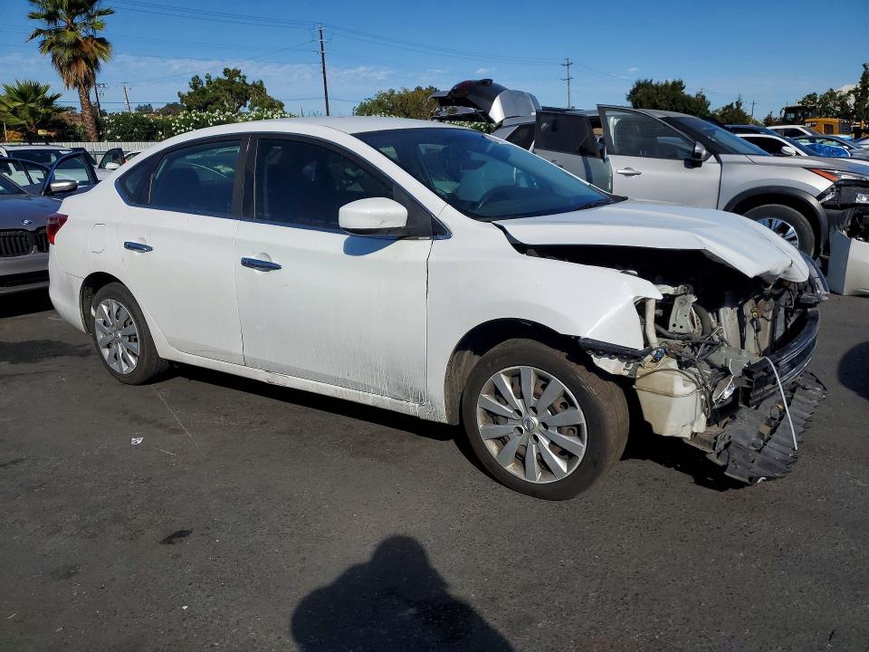2018 Nissan Sentra მანქანა იყიდება აუქციონზე, vin: 3N1AB7AP9JY260071, აუქციონის ნომერი: 66863426