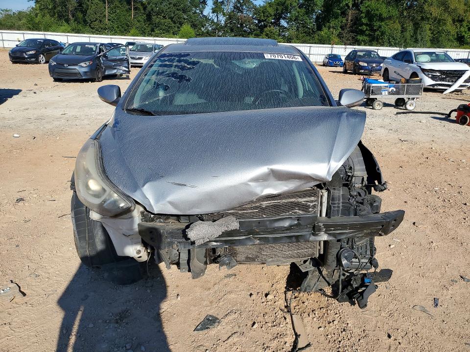 Продажа на аукционе авто 2015 Hyundai Elantra, vin: KMHDH4AHXFU229689, номер лота: 70701406