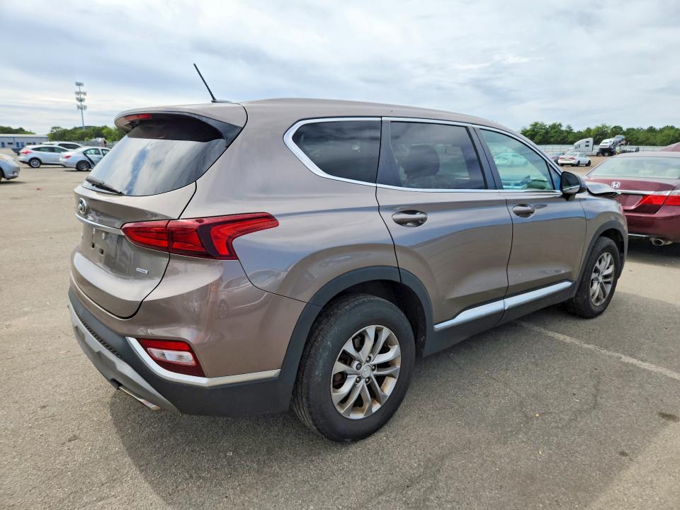 68298446 :رقم المزاد ، 5NMS2CADXKH029207 vin ، 2019 Hyundai Santa Fe مزاد بيع