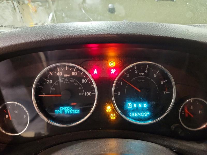 68958816 :رقم المزاد ، 1C4HJWDG4FL766542 vin ، 2015 Jeep Wrangler Unlimited مزاد بيع