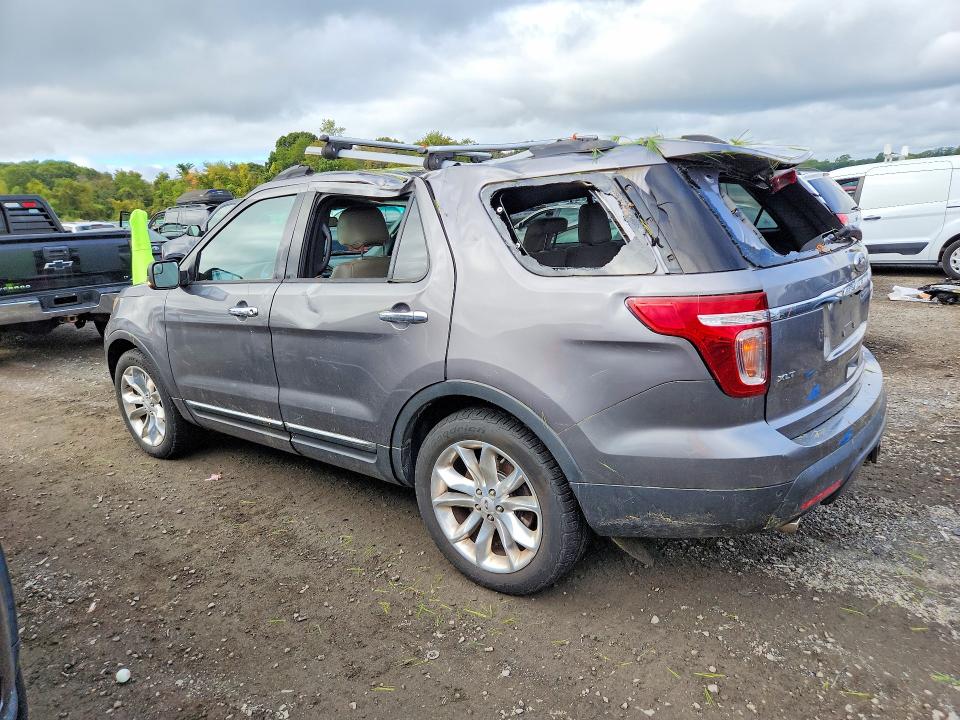 71081246 :رقم المزاد ، 1FM5K8D84EGB31425 vin ، 2014 Ford Explorer مزاد بيع