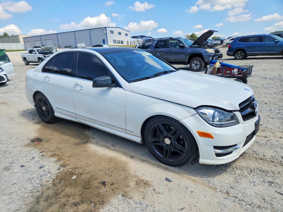 68183786 :رقم المزاد ، WDDGF8AB6DR288965 vin ، 2013 Mercedes-benz C مزاد بيع