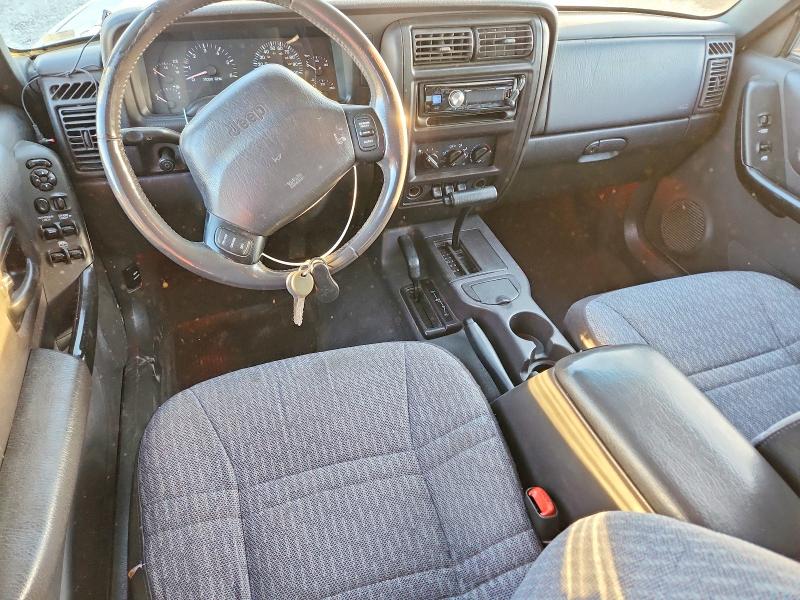 2001 Jeep Cherokee მანქანა იყიდება აუქციონზე, vin: 1J4FF48S21L564412, აუქციონის ნომერი: 67047836