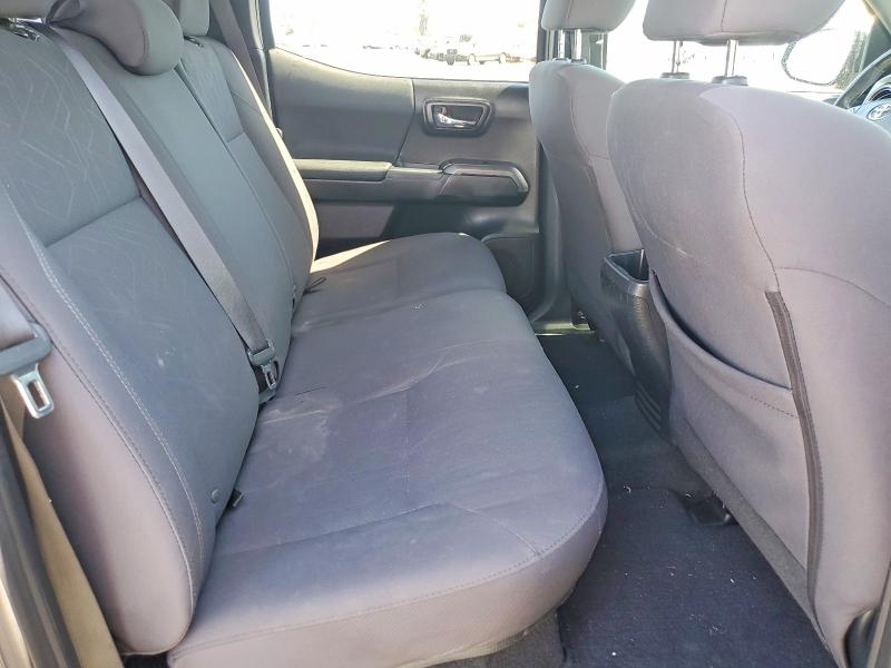 68412006 :رقم المزاد ، 3TMDZ5BN4JM047852 vin ، 2018 Toyota Tacoma مزاد بيع