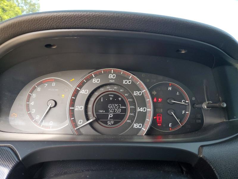 68959916 :رقم المزاد ، 1HGCT1B89EA015113 vin ، 2014 Honda Accord مزاد بيع