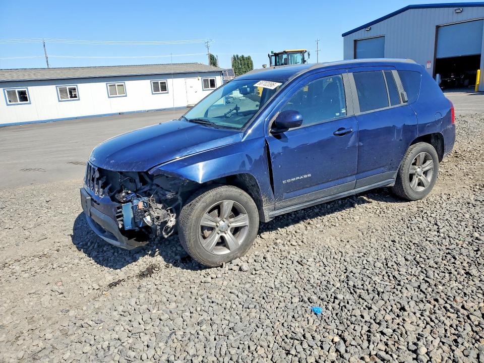 68702096 :رقم المزاد ، 1C4NJDEBXHD100969 vin ، 2017 Jeep Compass مزاد بيع