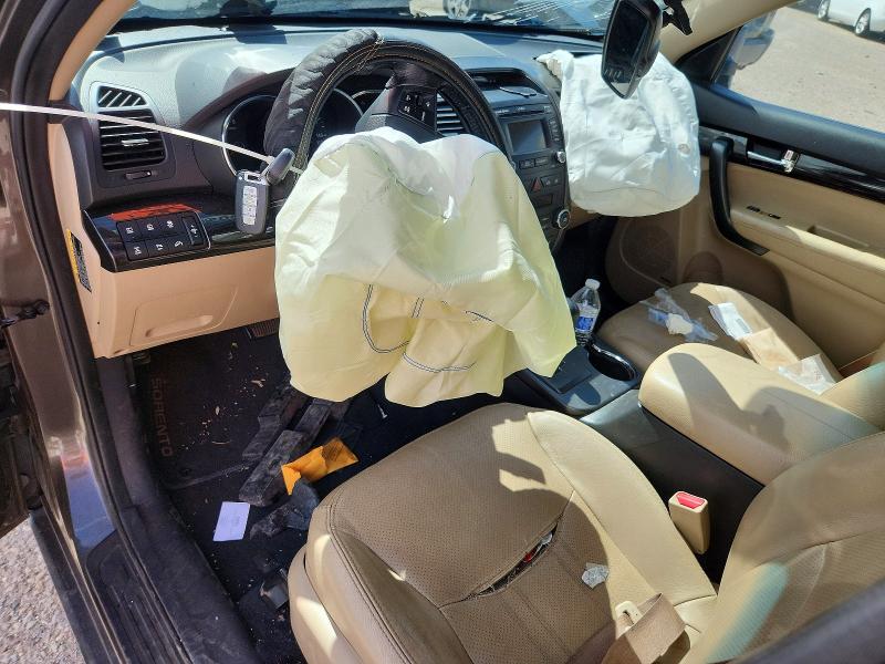 69986126 :رقم المزاد ، 5XYKUDA26DG365318 vin ، 2013 Kia Sorento مزاد بيع