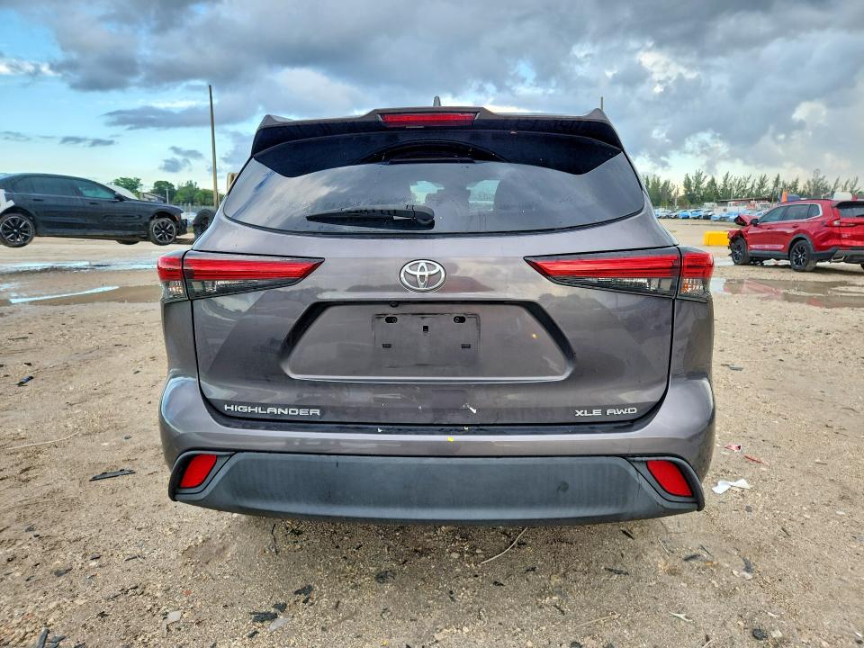 Продажа на аукционе авто 2021 Toyota Highlander, vin: 5TDHZRBHXMS114994, номер лота: 67987816
