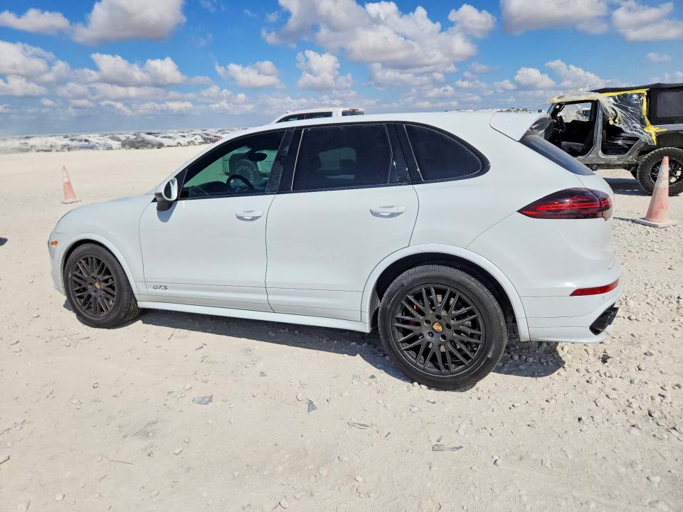 Продаж на аукціоні авто 2016 Porsche Cayenne, vin: WP1AD2A26GLA79489, номер лоту: 68390926