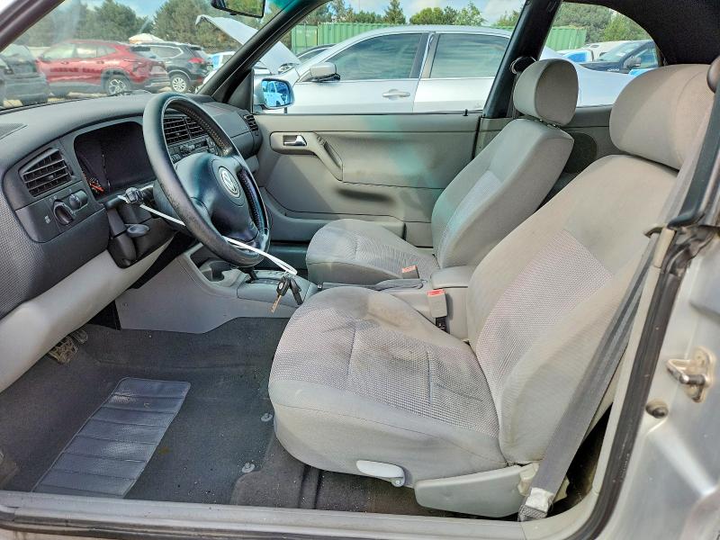 68595206 :رقم المزاد ، 3VWCC21V12M814133 vin ، 2002 Volkswagen Cabrio مزاد بيع