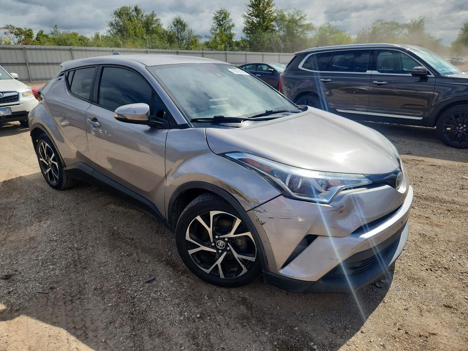 69456286 :رقم المزاد ، NMTKHMBX5KR080171 vin ، 2019 Toyota C-hr مزاد بيع