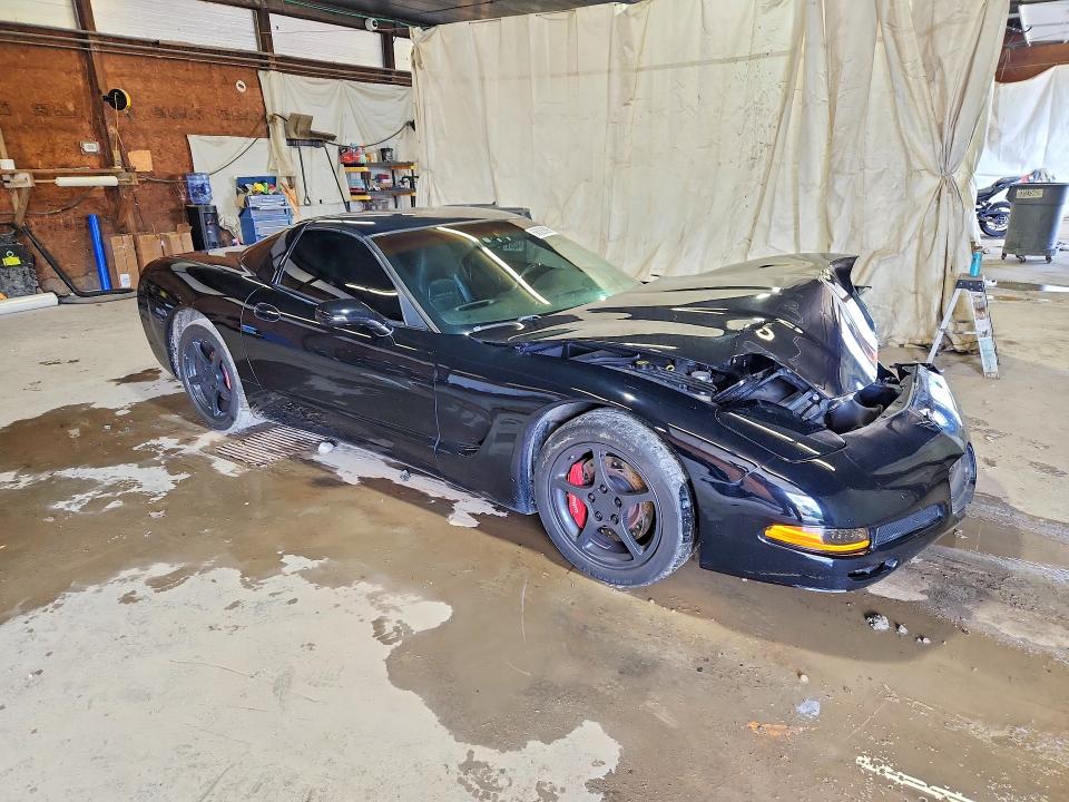 68826896 :رقم المزاد ، 1G1YY22G335120747 vin ، 2003 Chevrolet Corvette مزاد بيع