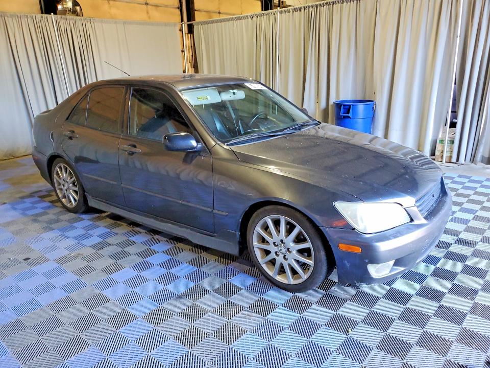2004 Lexus Is მანქანა იყიდება აუქციონზე, vin: JTHBD192740081624, აუქციონის ნომერი: 67889846