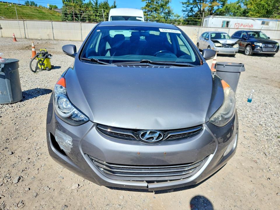 2013 Hyundai Elantra მანქანა იყიდება აუქციონზე, vin: 5NPDH4AE4DH383106, აუქციონის ნომერი: 69633076