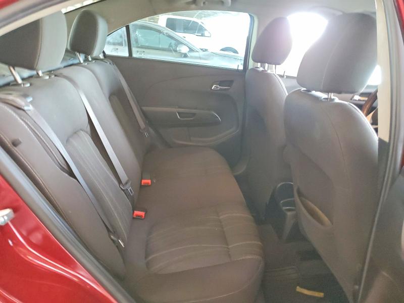 70196326 :رقم المزاد ، 1G1JD5SB8K4148535 vin ، 2019 Chevrolet Sonic مزاد بيع
