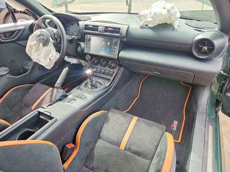 69498696 :رقم المزاد ، JF1ZNBM12S9751614 vin ، 2025 Toyota Gr 86 مزاد بيع
