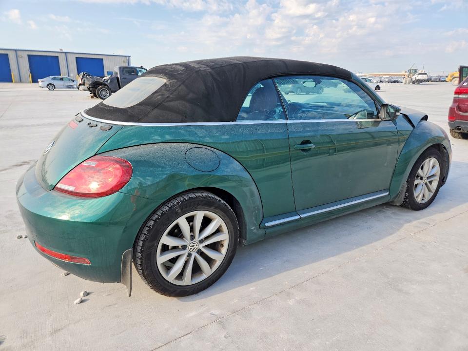 67142316 :رقم المزاد ، 3VW517AT3HM816369 vin ، 2017 Volkswagen Beetle مزاد بيع