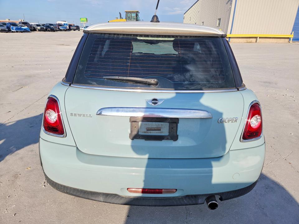 2013 Mini Cooper მანქანა იყიდება აუქციონზე, vin: WMWSU3C50DT687682, აუქციონის ნომერი: 68178096