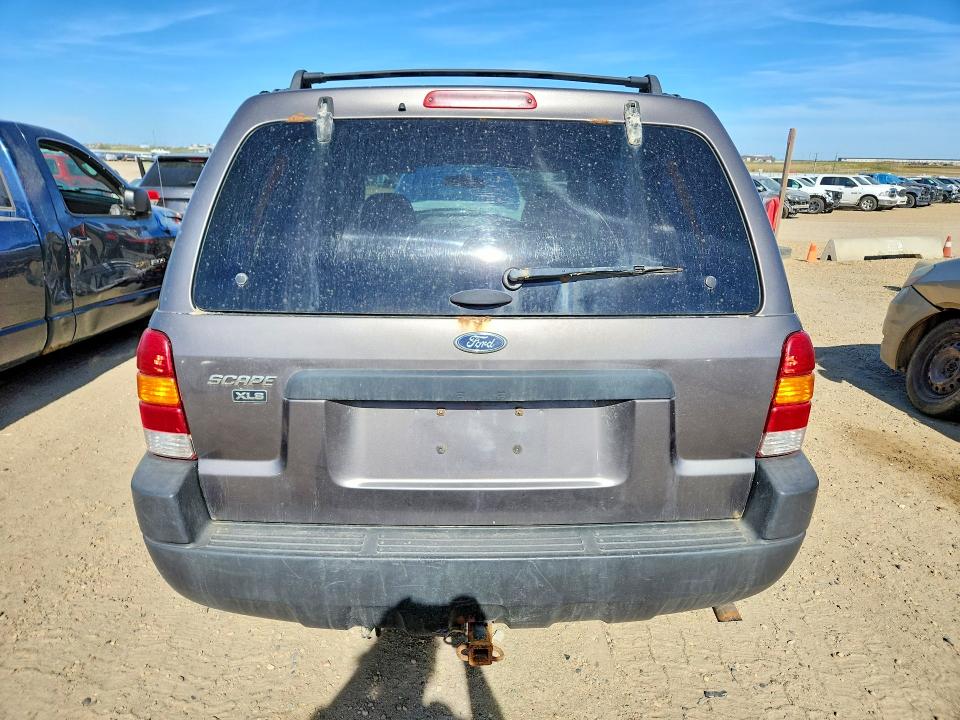 2003 Ford Escape მანქანა იყიდება აუქციონზე, vin: 1FMYU02133KB21526, აუქციონის ნომერი: 66303646
