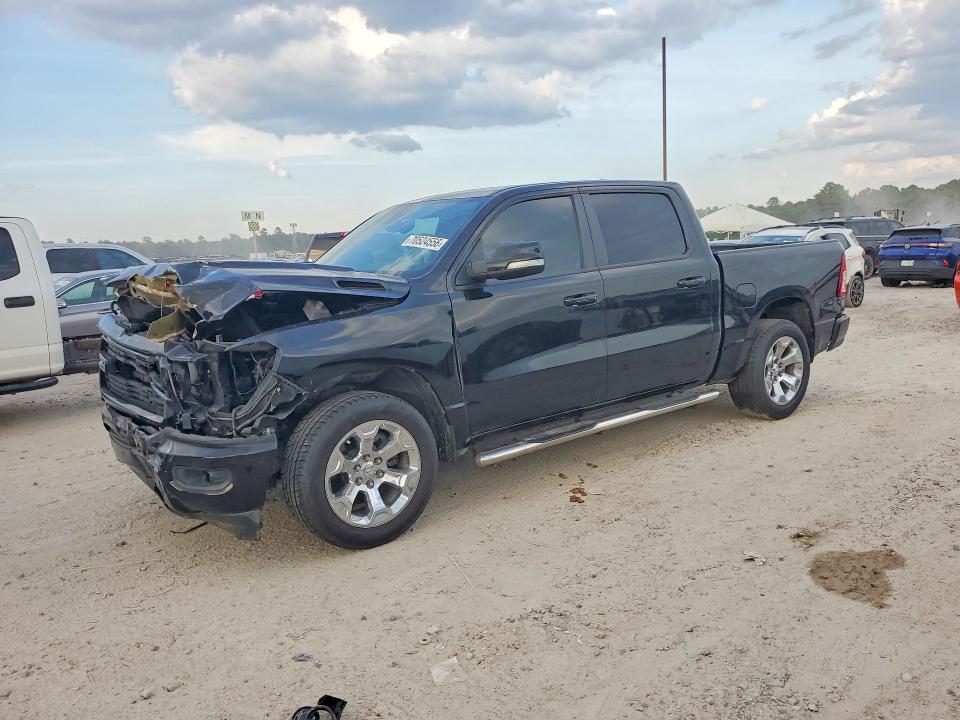 70524556 :رقم المزاد ، 1C6RREFT4KN884601 vin ، 2019 Ram 1500 مزاد بيع