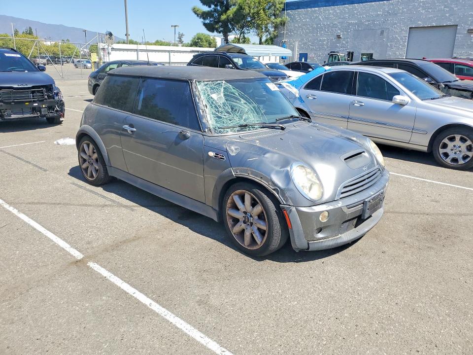 Продажа на аукционе авто 2006 Mini Cooper, vin: WMWRE33506TL20067, номер лота: 70247706