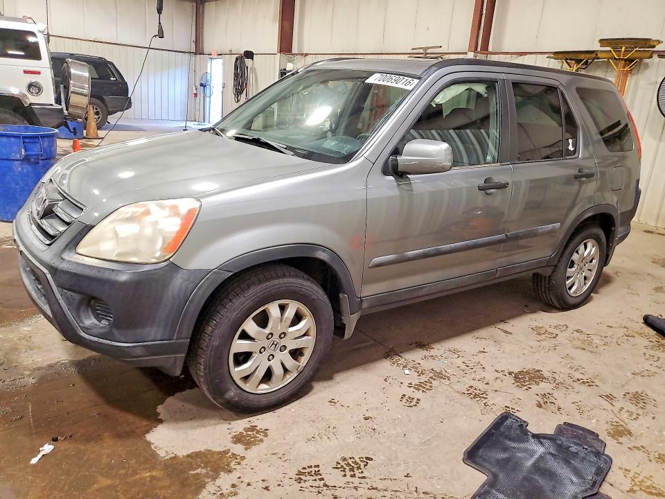 Auction sale of the 2006 Honda Cr-v, vin: SHSRD78886U421546, lot number: 70069016