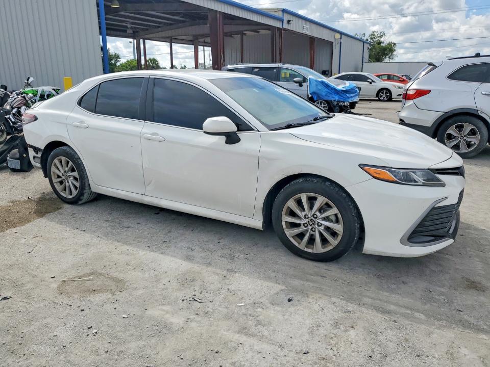 2023 Toyota Camry მანქანა იყიდება აუქციონზე, vin: 4T1C11AK8PU813634, აუქციონის ნომერი: 69020106