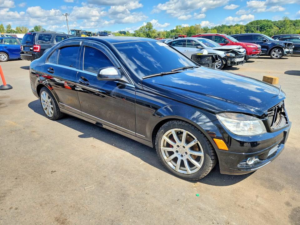 67644306 :رقم المزاد ، WDDGF81X28F099037 vin ، 2008 Mercedes-benz C مزاد بيع