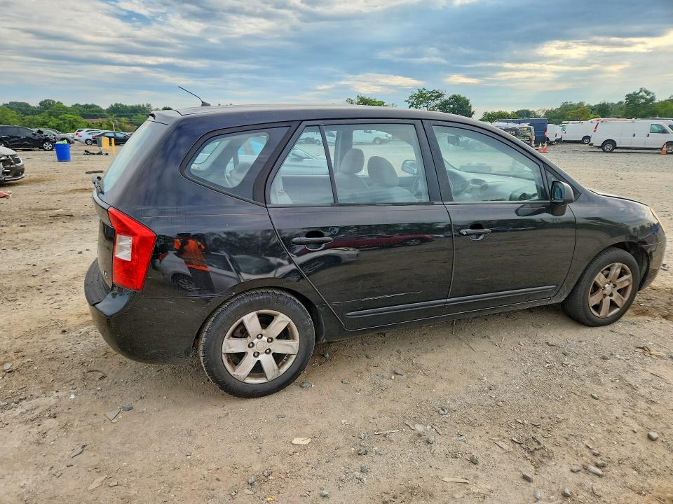67803676 :رقم المزاد ، KNAFG525577050273 vin ، 2007 Kia Rondo مزاد بيع