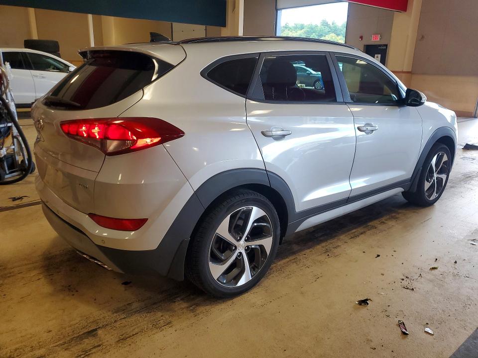 Продаж на аукціоні авто 2018 Hyundai Tucson, vin: KM8J3CA26JU627336, номер лоту: 70496656