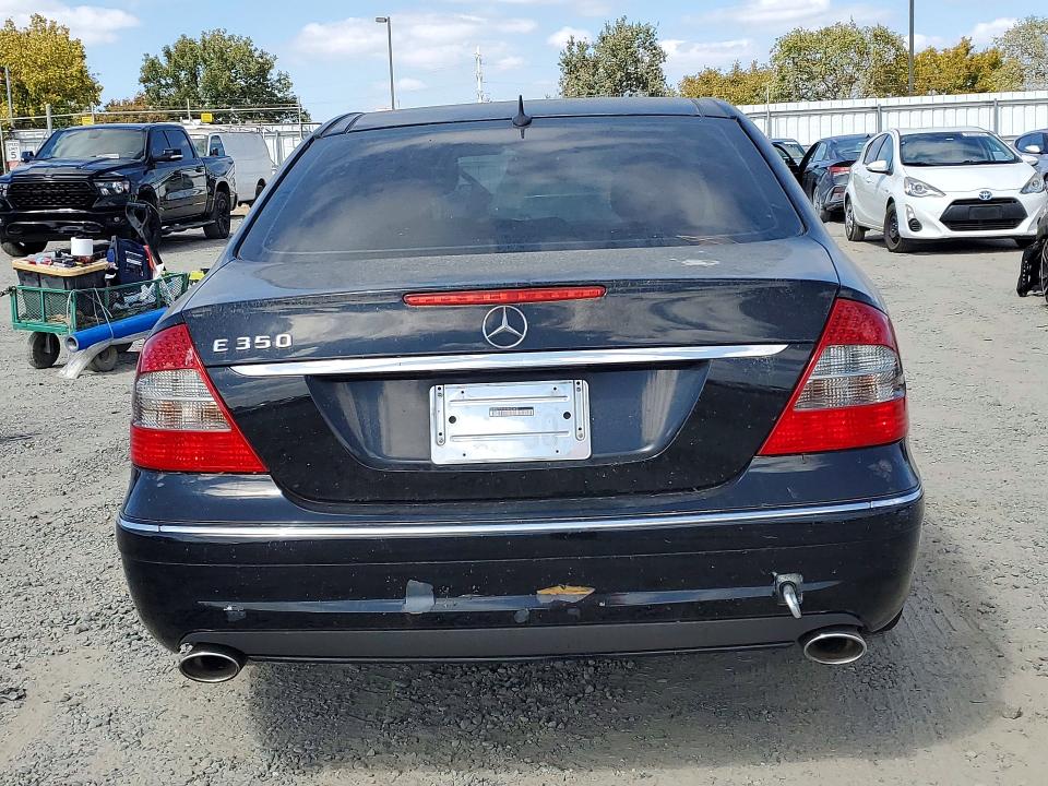 69600046 :رقم المزاد ، WDBUF56X49B422631 vin ، 2009 Mercedes-benz E مزاد بيع