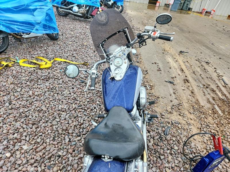 70338176 :رقم المزاد ، JH2RC44671M453585 vin ، 2001 Honda Vt750 مزاد بيع
