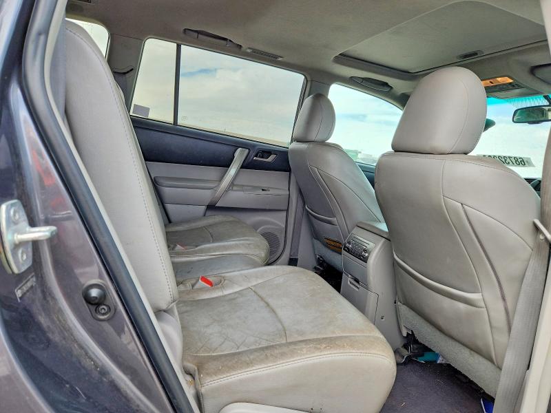 2011 Toyota Highlander მანქანა იყიდება აუქციონზე, vin: 5TDBK3EHXBS073248, აუქციონის ნომერი: 68732386