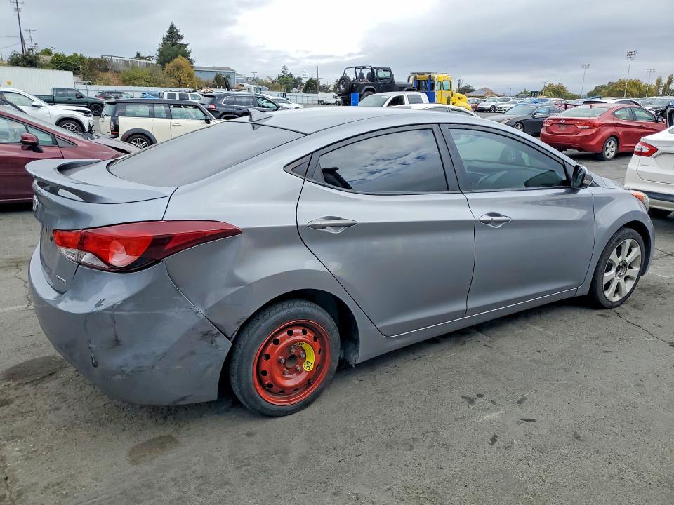 66849966 :رقم المزاد ، KMHDH4AE6DU690441 vin ، 2013 Hyundai Elantra مزاد بيع