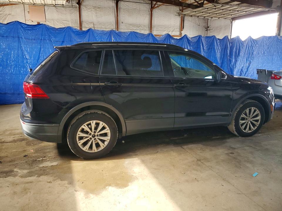 2018 Volkswagen Tiguan მანქანა იყიდება აუქციონზე, vin: 3VV1B7AX8JM200417, აუქციონის ნომერი: 68834876