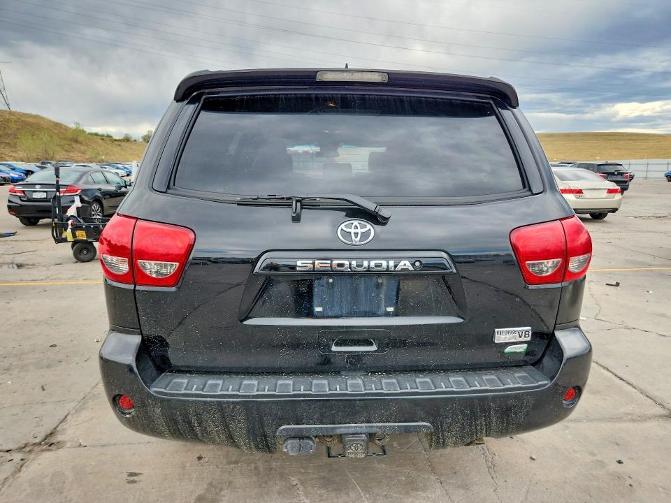 Продажа на аукционе авто 2016 Toyota Sequoia, vin: 5TDBW5G1XGS142561, номер лота: 68797146