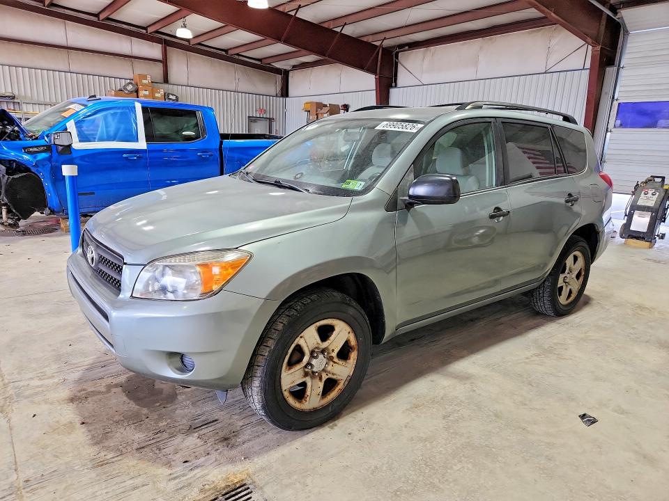 69905826 :رقم المزاد ، JTMBD33V476032642 vin ، 2007 Toyota Rav4 مزاد بيع